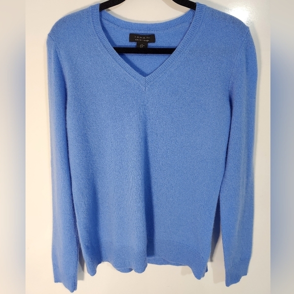 Tahari Sweaters - Cashmere Blue V-Neck Sweater, Size Med